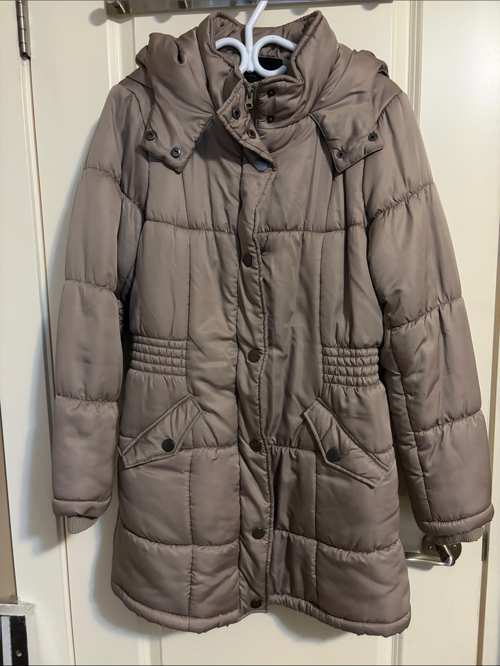 Vero Moda Taupe Quilted Puffer Coat with Hood